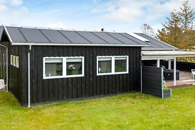 8 Personen Ferienhaus in Hals