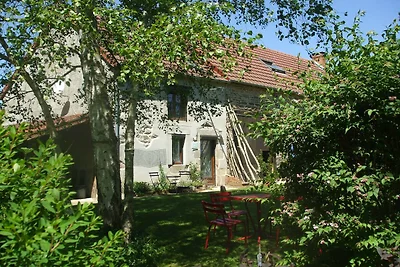 Schönes Ferienhaus mit Garten in Pionsat,...