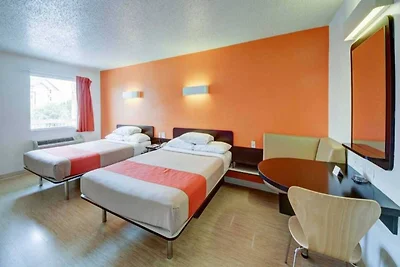 2 łóżka typu queen-size | ADA | Lodówka