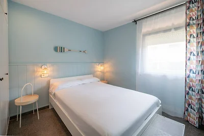 Wohnung, 350 Meter vom Strand Riells entfernt