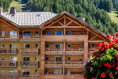 Appartamento a Val d'Allos con Piscina