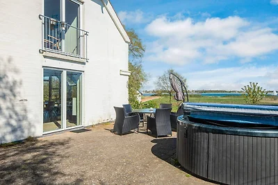 Luxurioses Kustenrefugium -- By Traum...