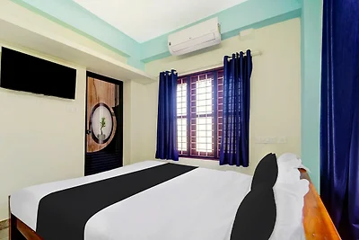 Hotel O Kazhakuttam Vadakkumbhagam