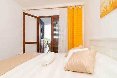 Apartments Anelić- Two Bedroom Apartment with...
