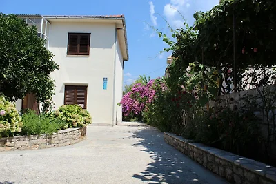 Apartment Antica - Three Bedroom Apartment wi...