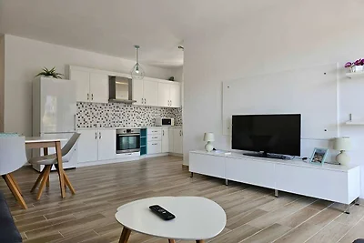 Elegante appartamento con vista panoramica
