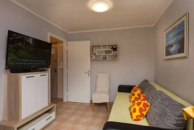 Apartment Lolo - Two Bedroom Apartment with L...