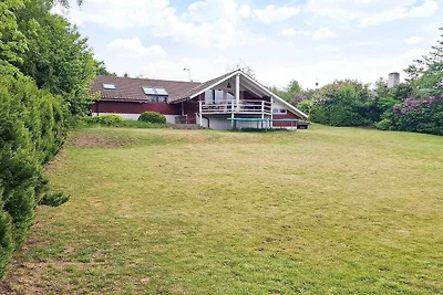 8 Personen Ferienhaus in Bogø By
