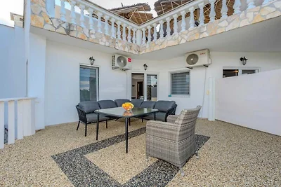 Apartments Robi & Kristina - One Bedroom Apar...