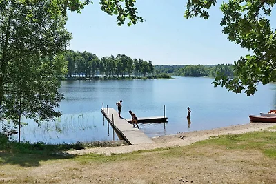 4 persone case ad HÄSTVEDA