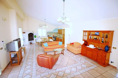 Casa vacanze a Floridia con piscina privata