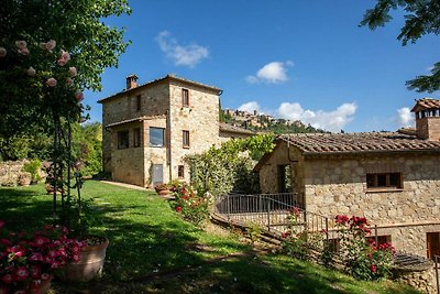 Denkmalgeschützte Villa in Montepulciano mit...