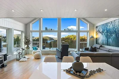 8 Personen Ferienhaus in lyngdal-By Traum