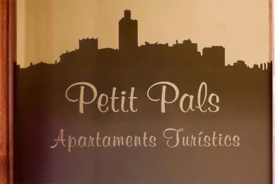Apartment für zwei Personen mit Swimmingpool