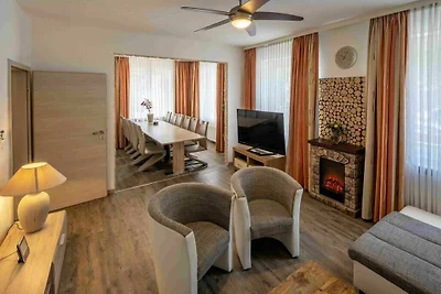 City Ferienhaus Daun Komfortable...
