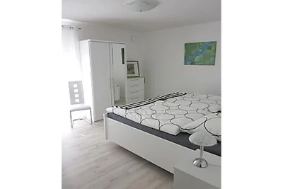 "Am Bernkasteler Moselufer"