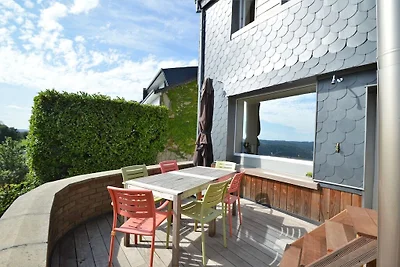 Ferienhaus in Rochehaut mit eingezהuntem...