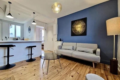 The Blue Revol Renoviert Voll ausgestattet