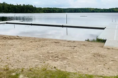4 Sterne Ferienhaus in SVÄNGSTA