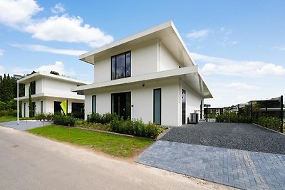 Gemütliche Villa in Zeewolde mit Garten