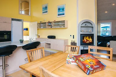 12 Personen Ferienhaus in Tarm-By Traum