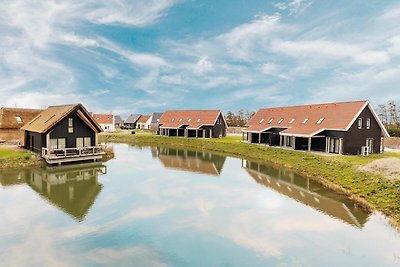 Moderna casa vacanze con frigorifero per vini