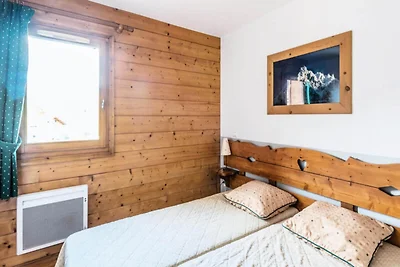 Chalet in Carroz mit Pool und Bergflair