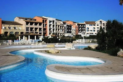 Wohnung in Gassin mit Strandzugang & Pool