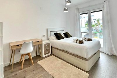 Weelderig appartement met fitnessruimte in Mo...