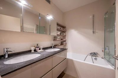 Meerblick-Apartment direkt