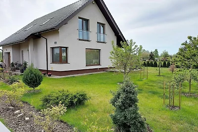 WOhnung mit Pool und Garten in Stepniczka