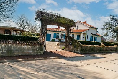 Villa l'Hacienda in Thimister-Clermont mit...