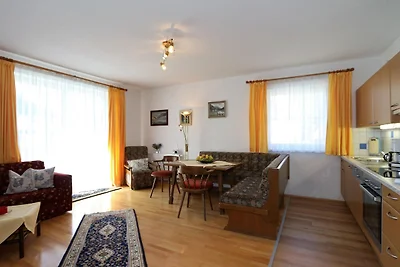 Wohnung in Bichlbach mit einem Balkon