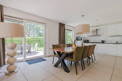 Villa in Arcen mit Pool und Wellness