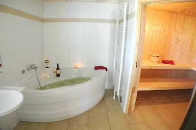 Ferienhaus in Nordhorn mit Schwimmbecken