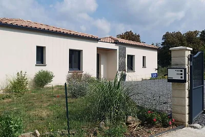 Bella villa per le vacanze con piscina...
