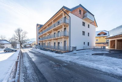 Noble Wohnung in Mauterndorf mit Balkon
