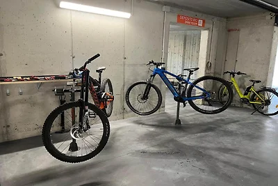 In einer klimatisierten Wohnung mit Terrasse