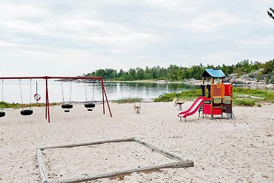 4 Sterne Ferienhaus in VÄDDÖ-By Traum