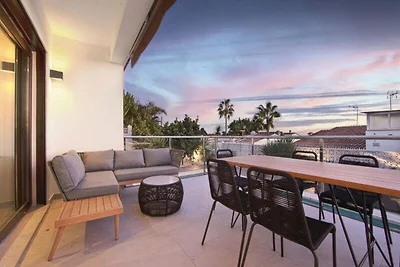 Moderne Villa in der Nähe des Strandes...