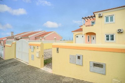 Ferienhaus in Santa Bárbara mit Garten und...