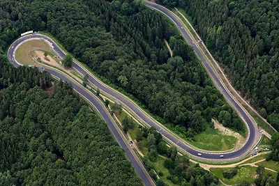 Spiegelkurve Nürburgring