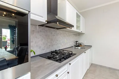 Wohnung in Tribunj nahe Sandstrand
