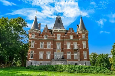 Wellnessschloss mit Kinoglück