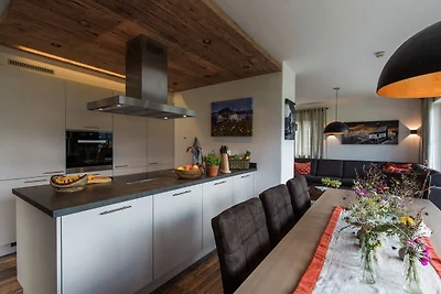 Charmant chalet met 4 badkamers, nabij...