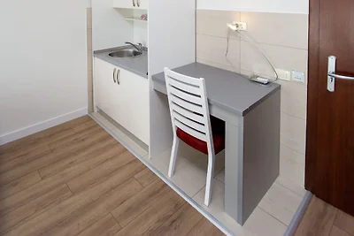 Hotel Princ- Standard Twin Room 205