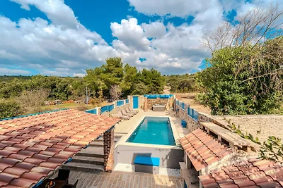 Ferienhaus in Sukošan am Meer