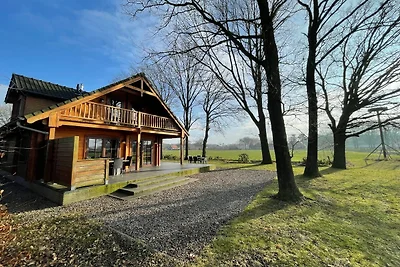 Villa mit Sauna und Whirlpool