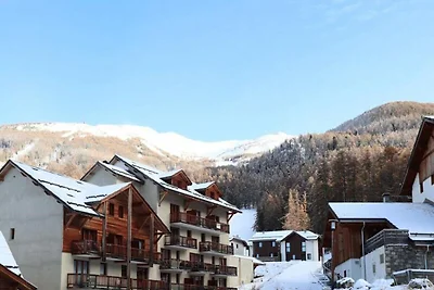 Appartamento con piscina e jacuzzi nelle Alpi