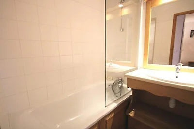 Ferienwohnung in Puy Saint Vincent mit Pool